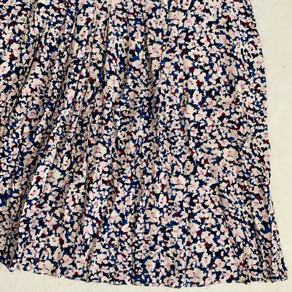 Hobbs London | Flowy Lightweight Pleated Floral Print Midi Skirt Pink Blue (10) - Picture 14 of 16